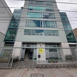 https://royal-cid.hotels-bogota.net